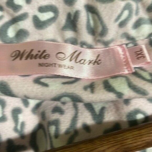 White Mark Pajama Set Pink Cheetah 3X - Picture 9 of 12